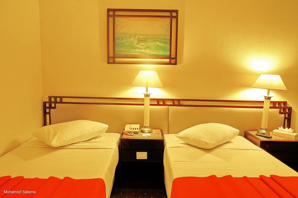 Resta Port Said Hotel Esterno foto