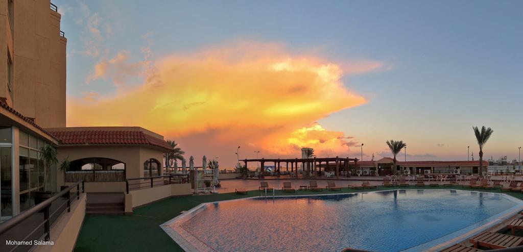 Resta Port Said Hotel Esterno foto